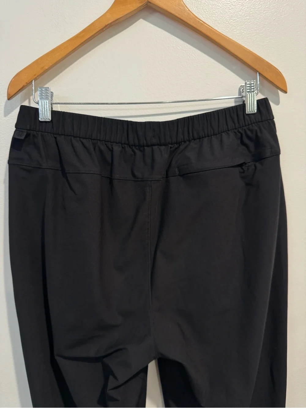 Lululemon ABC Straight leg jogger Stretch black size Large like new